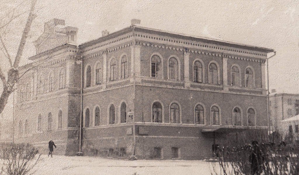 НВ-24099-29 фото чб. Музыкальное уч-ще по ул. К. Маркса 28..jpg