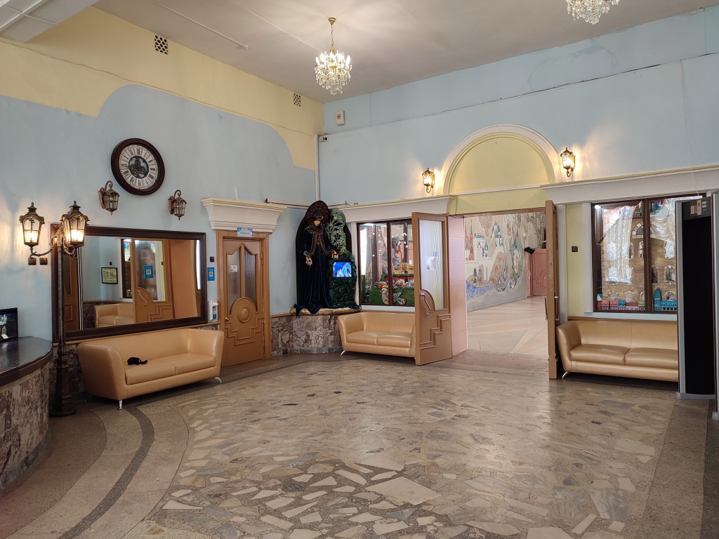 8. Фойе Театра кукол.jpg